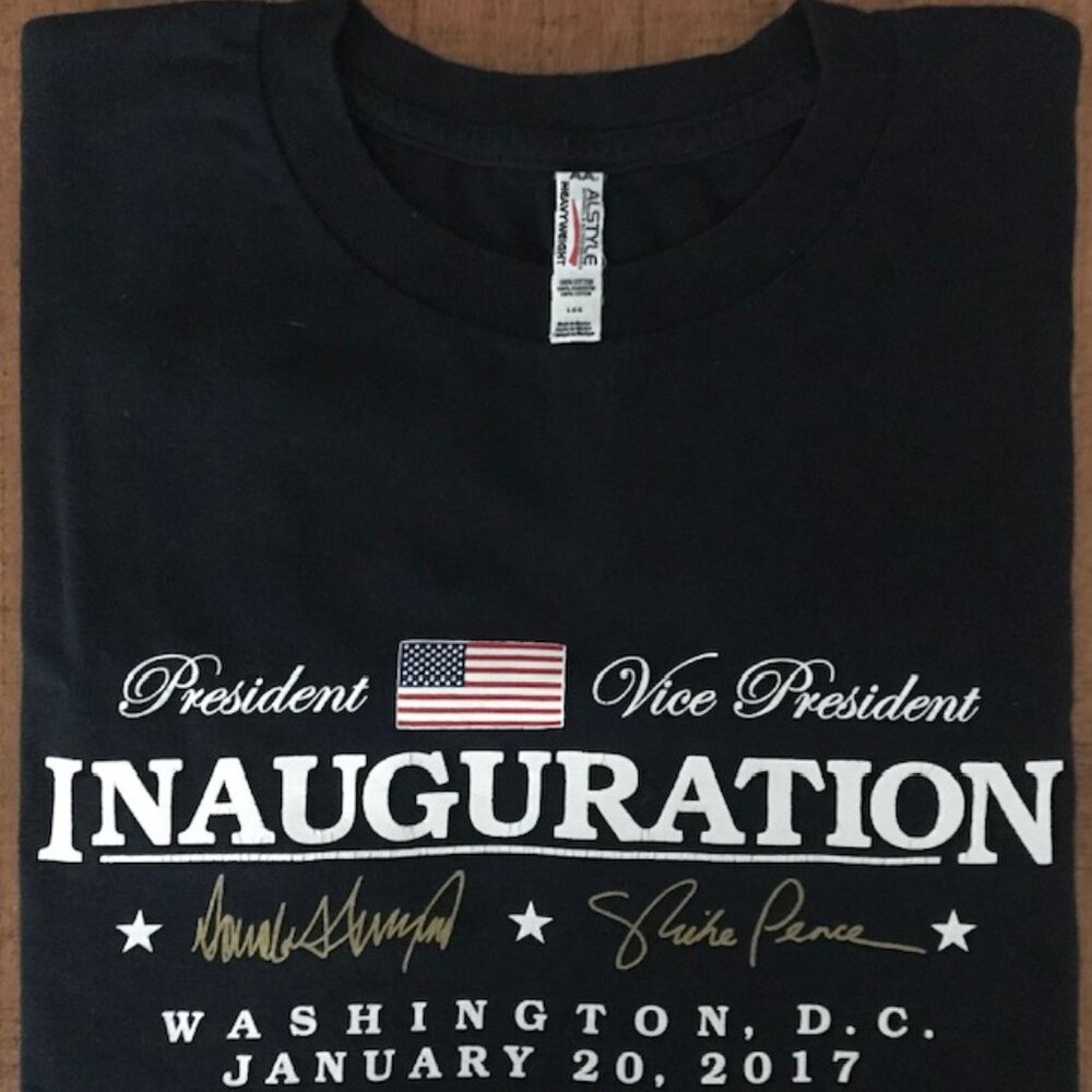 2017 INAUGURATION PRESIDENT TRUMP/VP PENCE SIGNATURES SOUVENIR T-SHIRT- MEN'S L